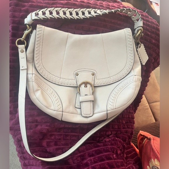 Coach Handbags - Like new Coach cream leather crossbody bag
